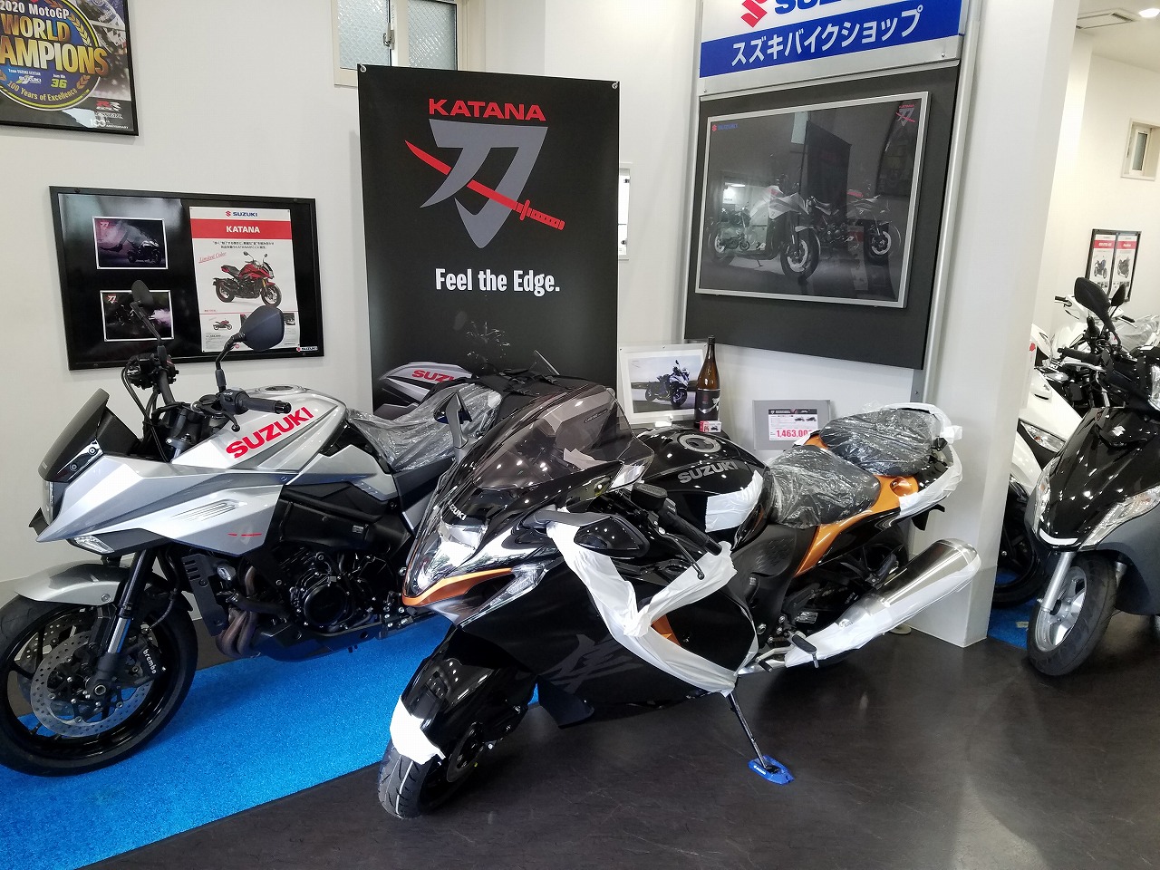 AUTO ALPHA KOIDE店内写真